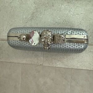 Silver clutch